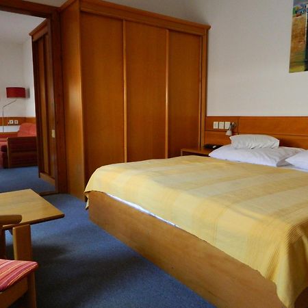 Hotel Kalma, Kalma Villa, Apart Hotel Hévíz Exteriér fotografie